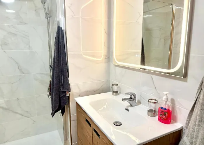 Amplio Piso De 3 Cerca De La Playa Arenal Апартаменты